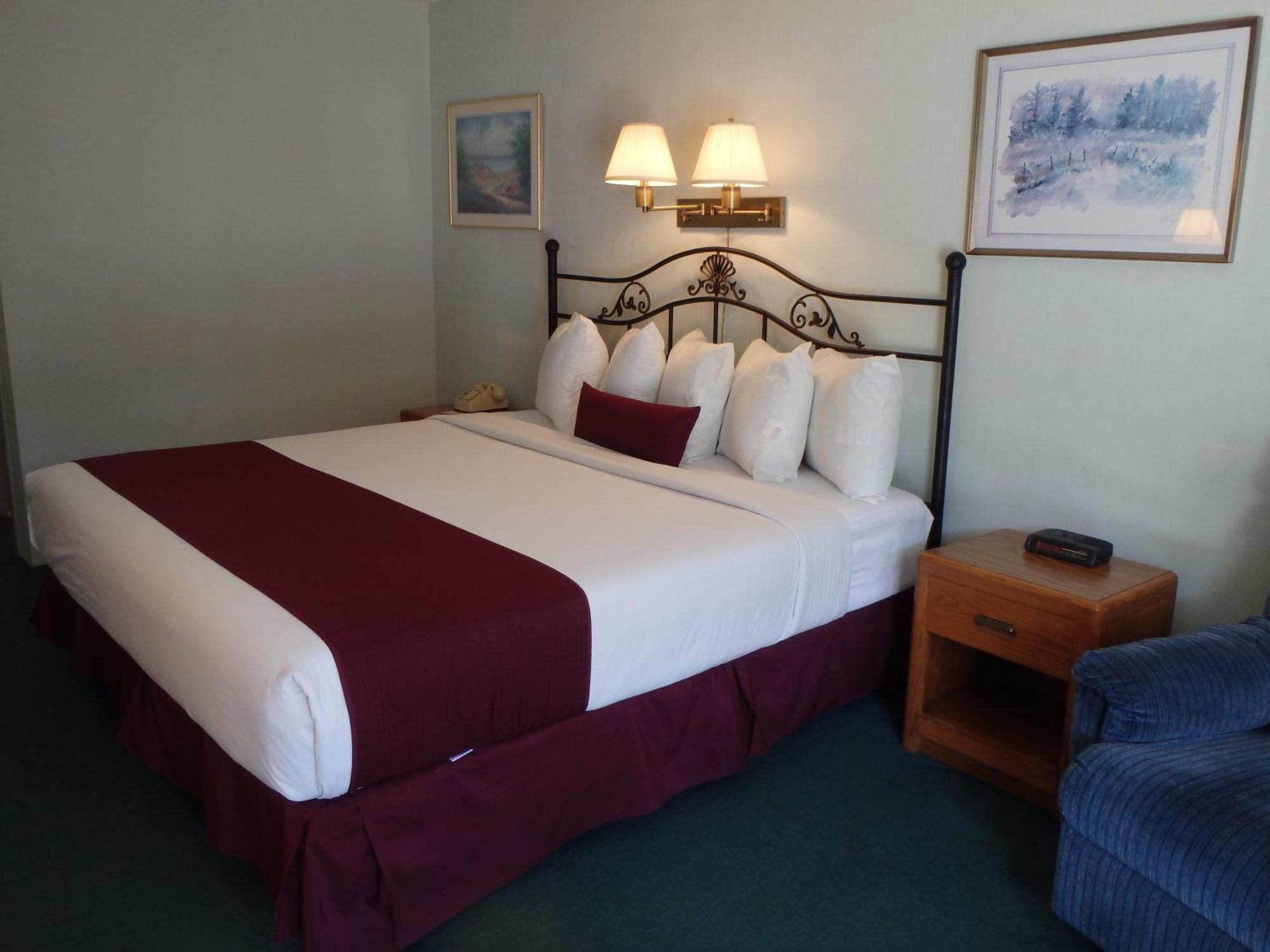 Americas Best Value Inn Saint Ignace Rum bild