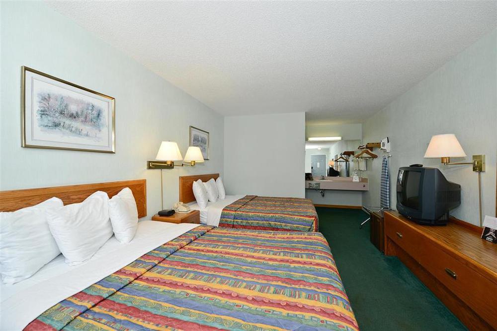 Americas Best Value Inn Saint Ignace Rum bild
